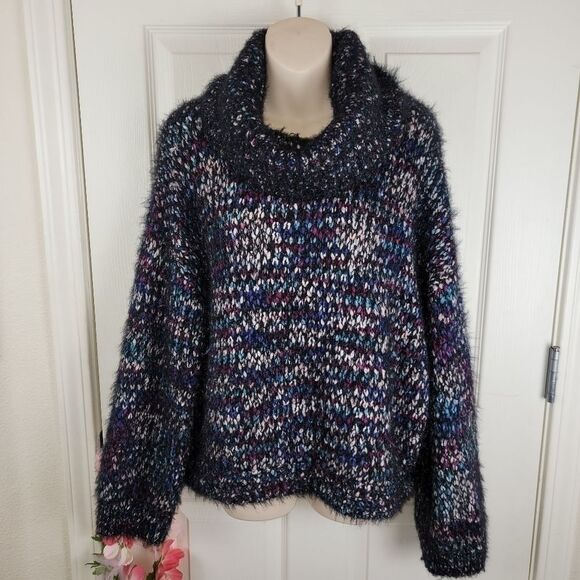 Express cowl neck oversized eyelash sweater small - Picture 2 of 9